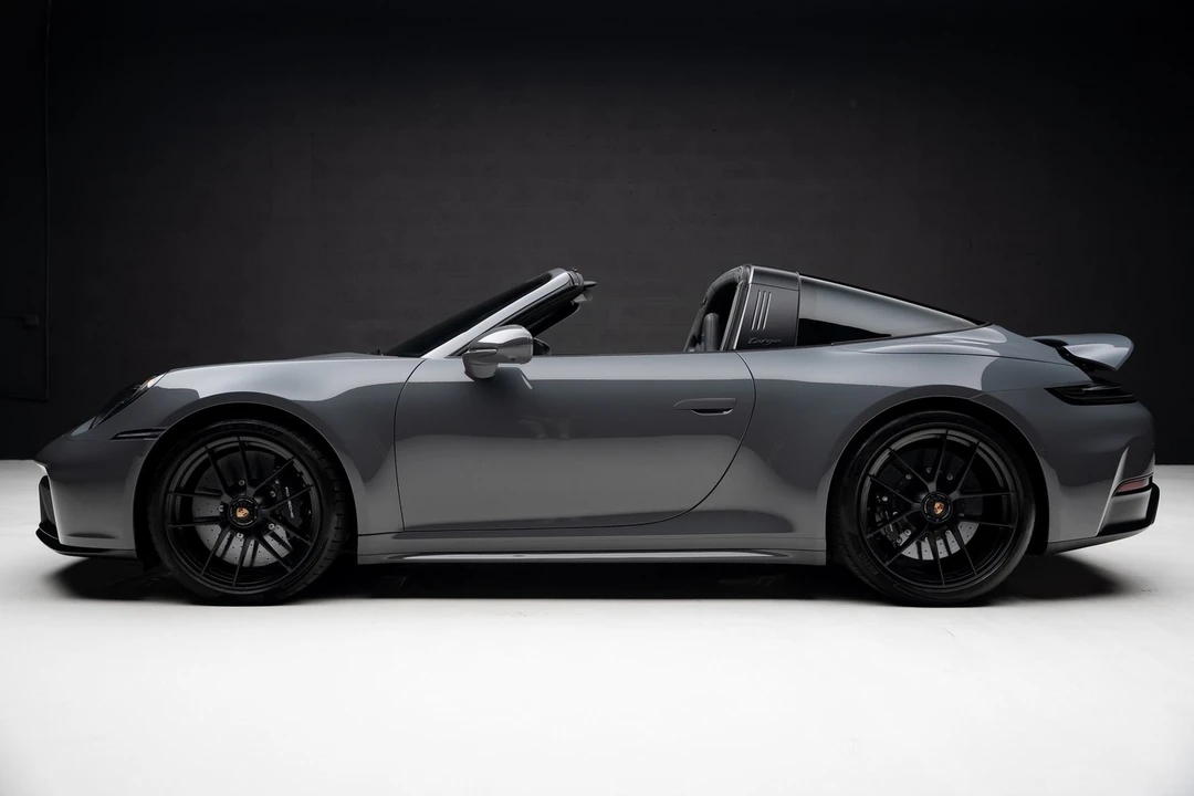 2025 Porsche 992 Targa 4 GTS - Image 19 of 21
