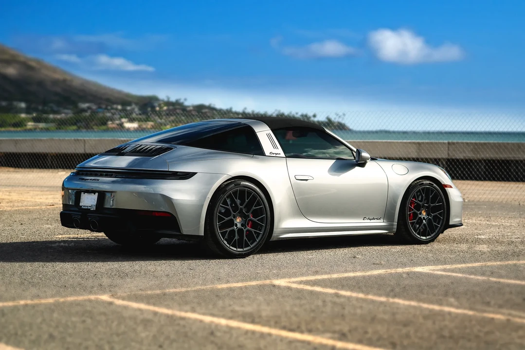 2025 Porsche 992 Targa 4 GTS - Image 5 of 31