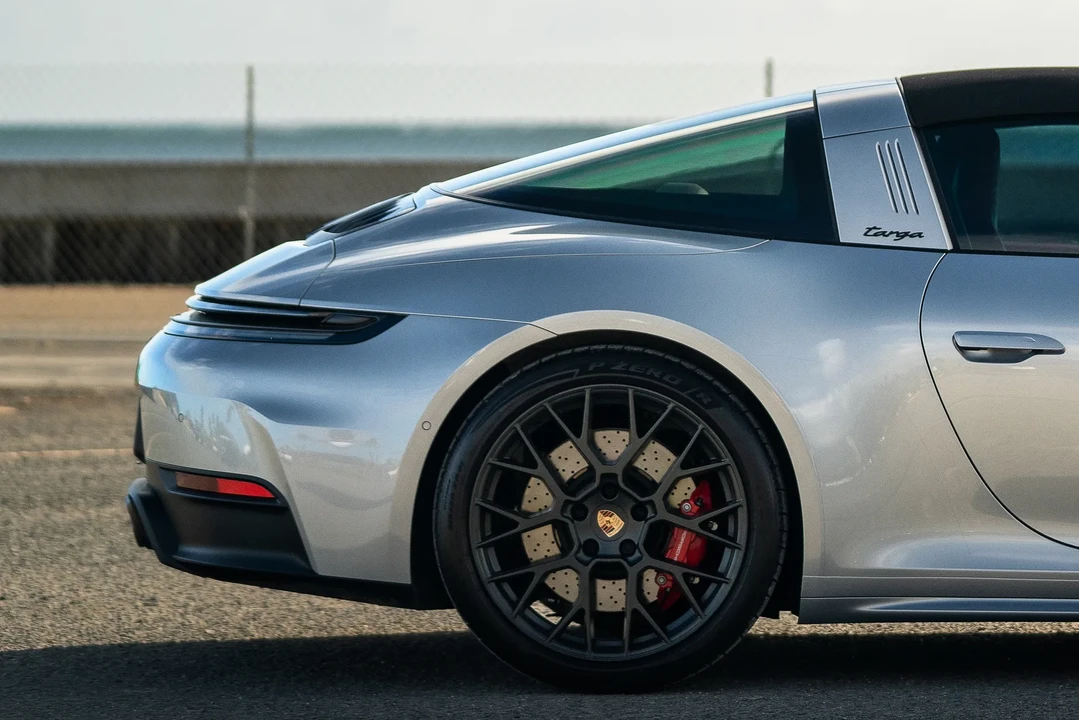 2025 Porsche 992 Targa 4 GTS - Image 21 of 31