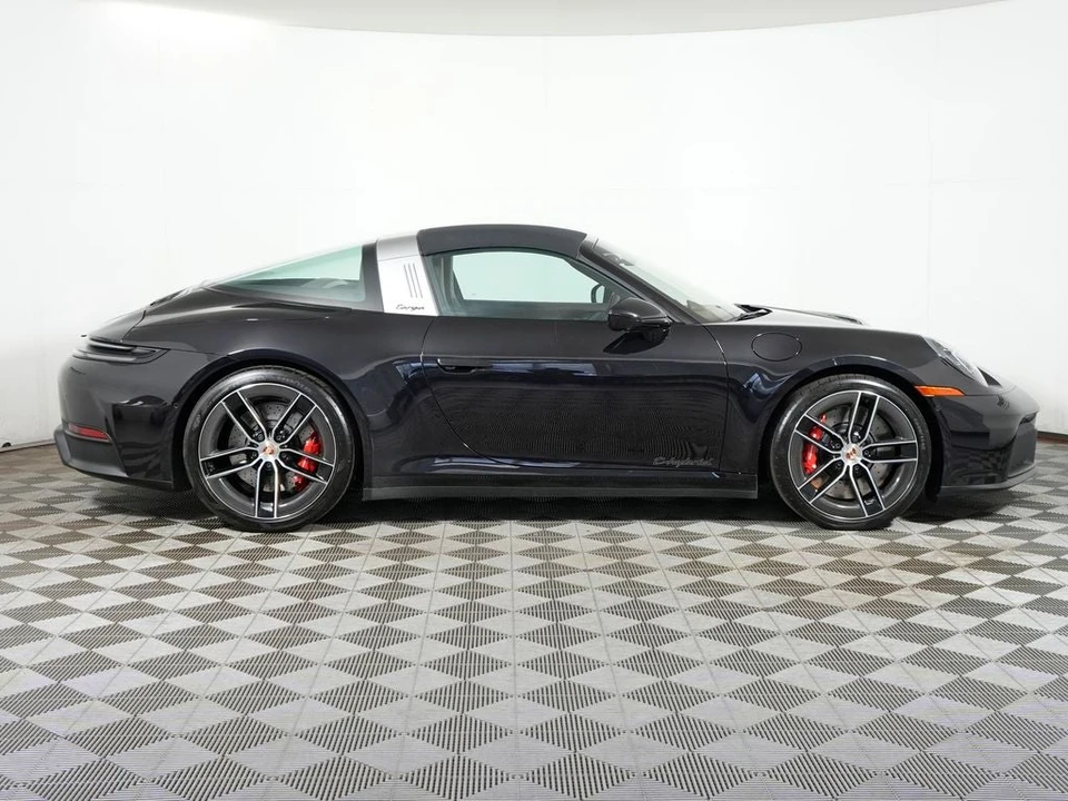 2025 Porsche 992 Targa 4 GTS - Image 13 of 31