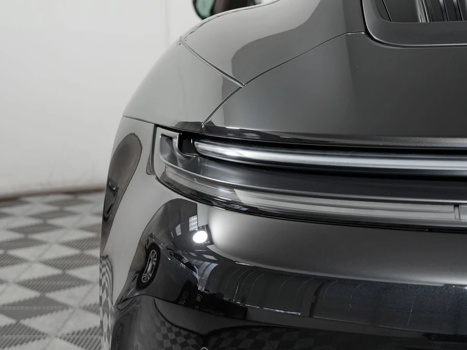 2025 Porsche 992 Targa 4 GTS - Image 17 of 31