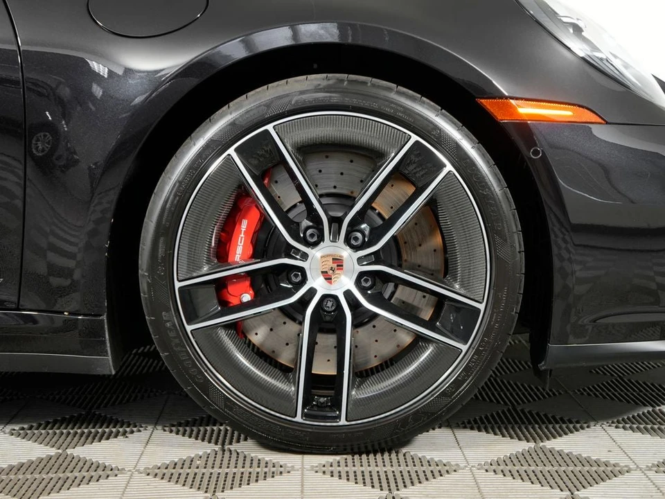2025 Porsche 992 Targa 4 GTS - Image 23 of 31