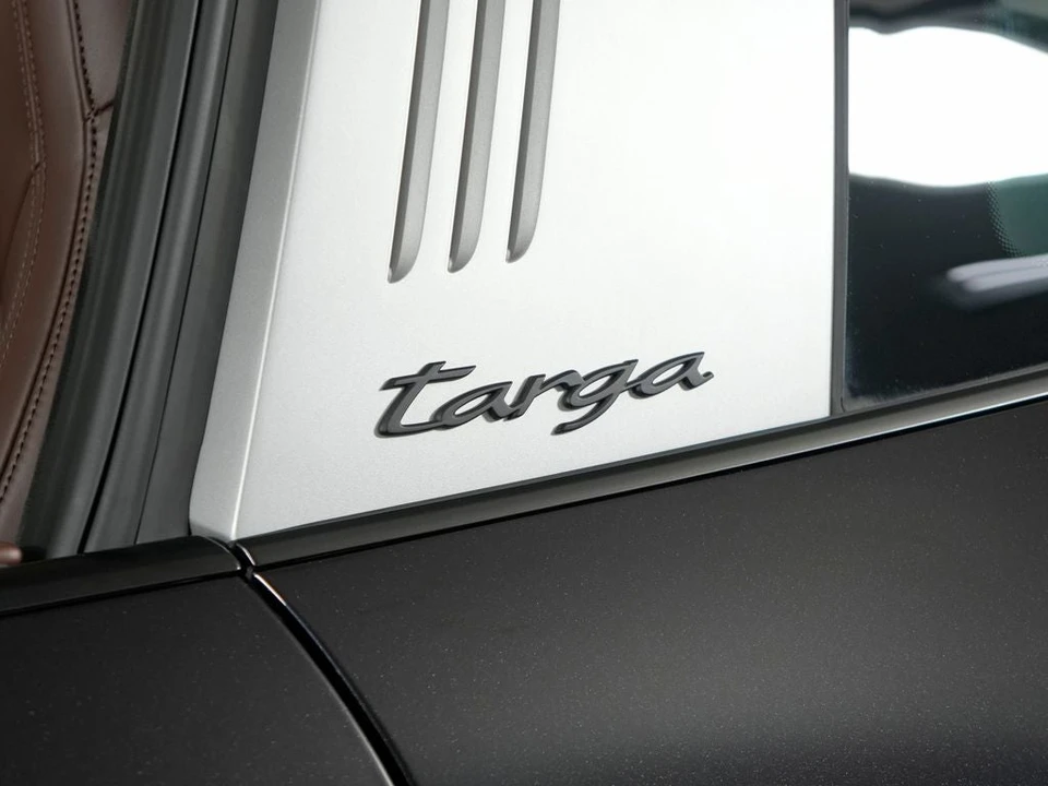 2025 Porsche 992 Targa 4 GTS - Image 25 of 31