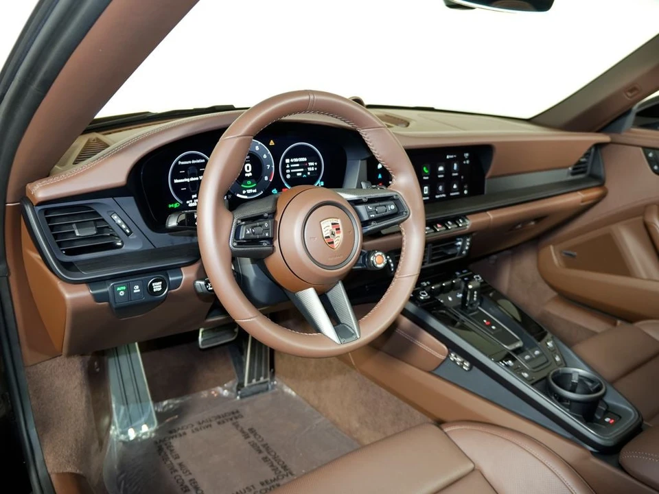 2025 Porsche 992 Targa 4 GTS - Image 4 of 31