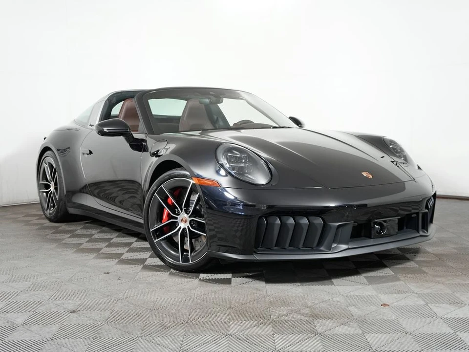 2025 Porsche 992 Targa 4 GTS - Image 9 of 31