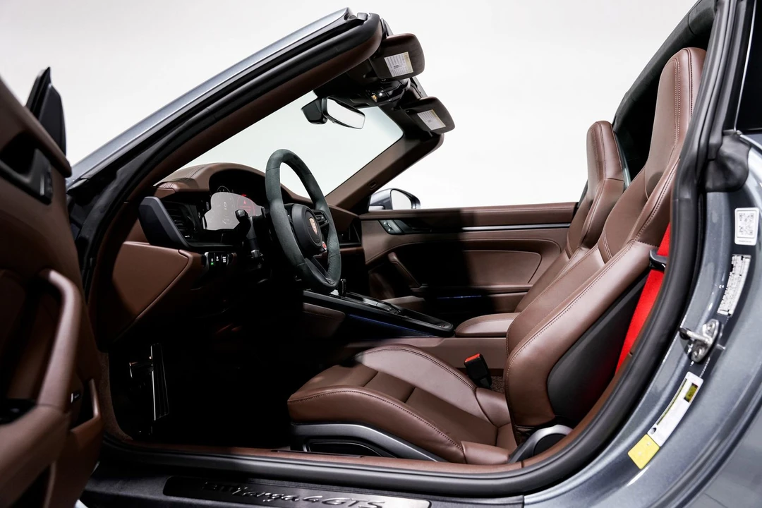 2025 Porsche 992 Targa 4 GTS - Image 24 of 31