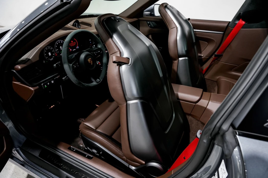 2025 Porsche 992 Targa 4 GTS - Image 26 of 31