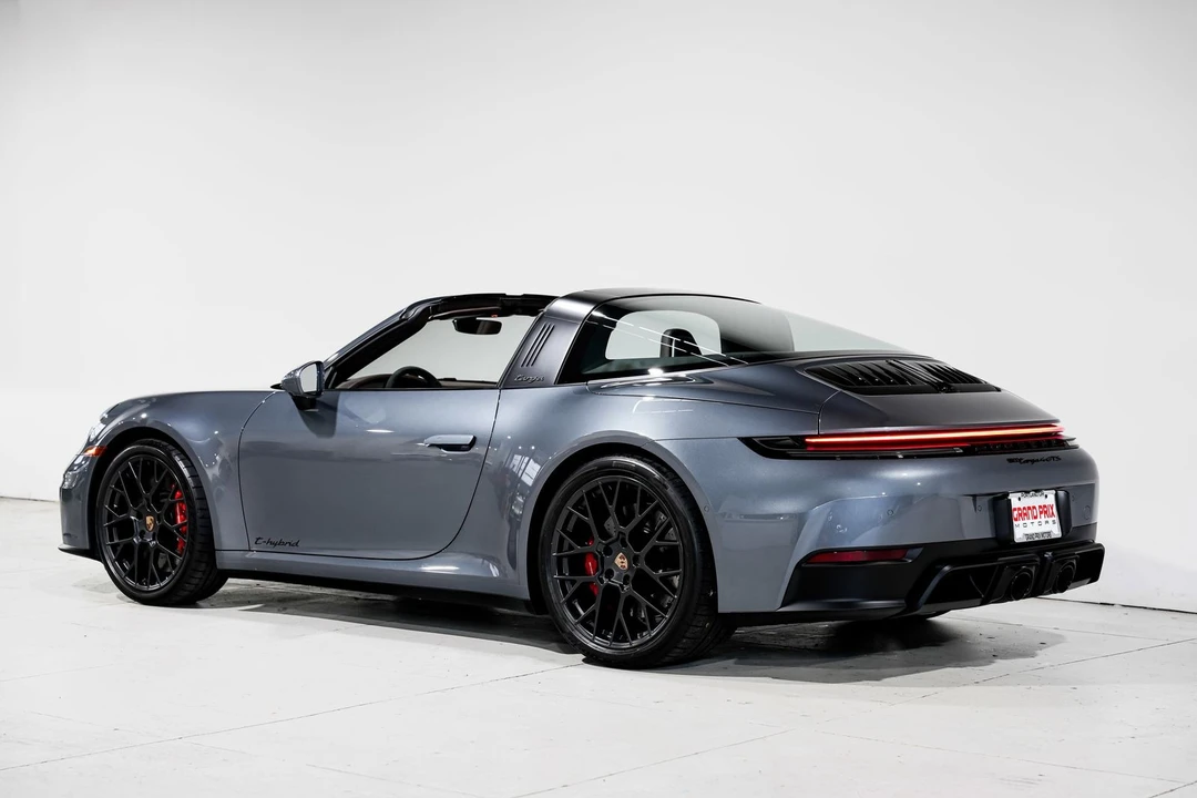 2025 Porsche 992 Targa 4 GTS - Image 9 of 31