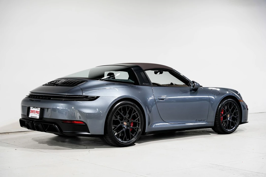 2025 Porsche 992 Targa 4 GTS - Image 4 of 31