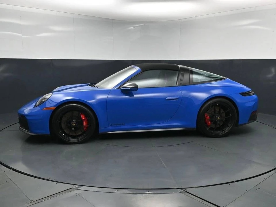 2025 Porsche 992 Targa 4 GTS - Image 2 of 5