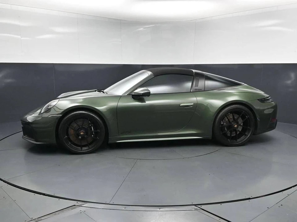 2025 Porsche 992 Targa 4 GTS - Image 2 of 5