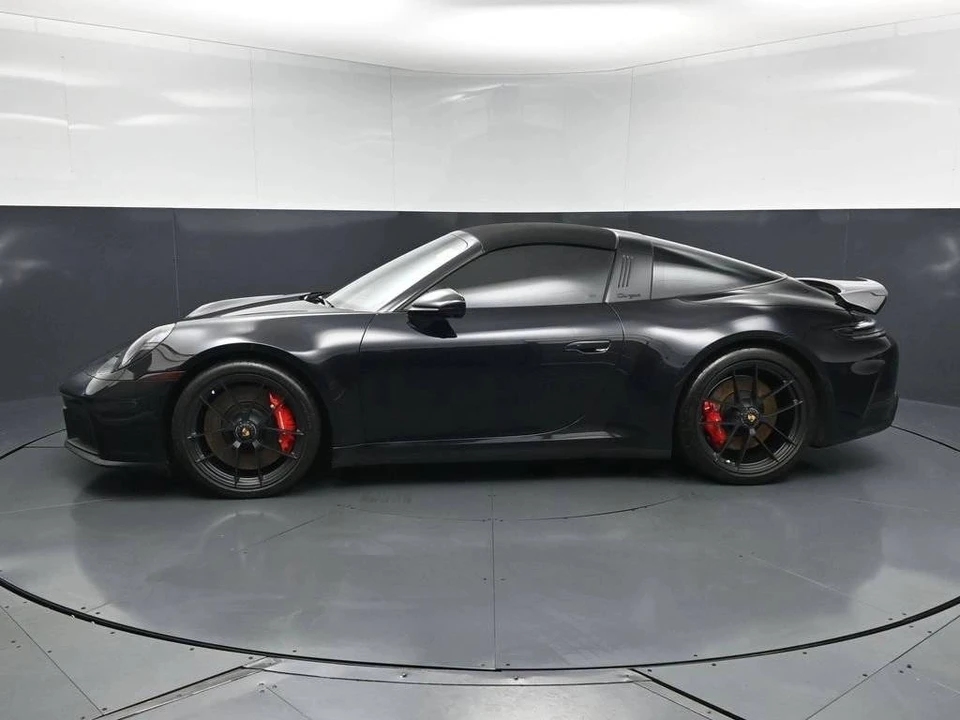 2025 Porsche 992 Targa 4 GTS - Image 2 of 5