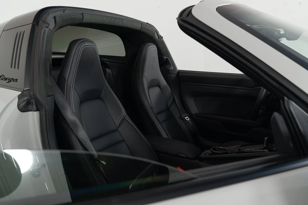 2025 Porsche 992 Targa 4 GTS - Image 17 of 31
