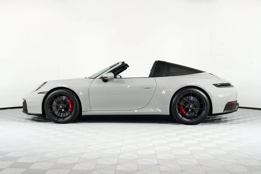 2025 Porsche 992 Targa 4 GTS - Image 4 of 31
