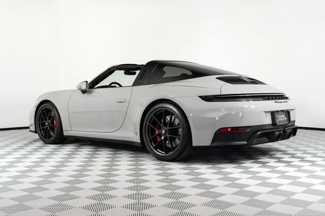 2025 Porsche 992 Targa 4 GTS - Image 5 of 31