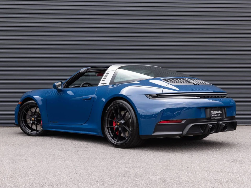 2025 Porsche 992 Targa 4 GTS - Image 3 of 5