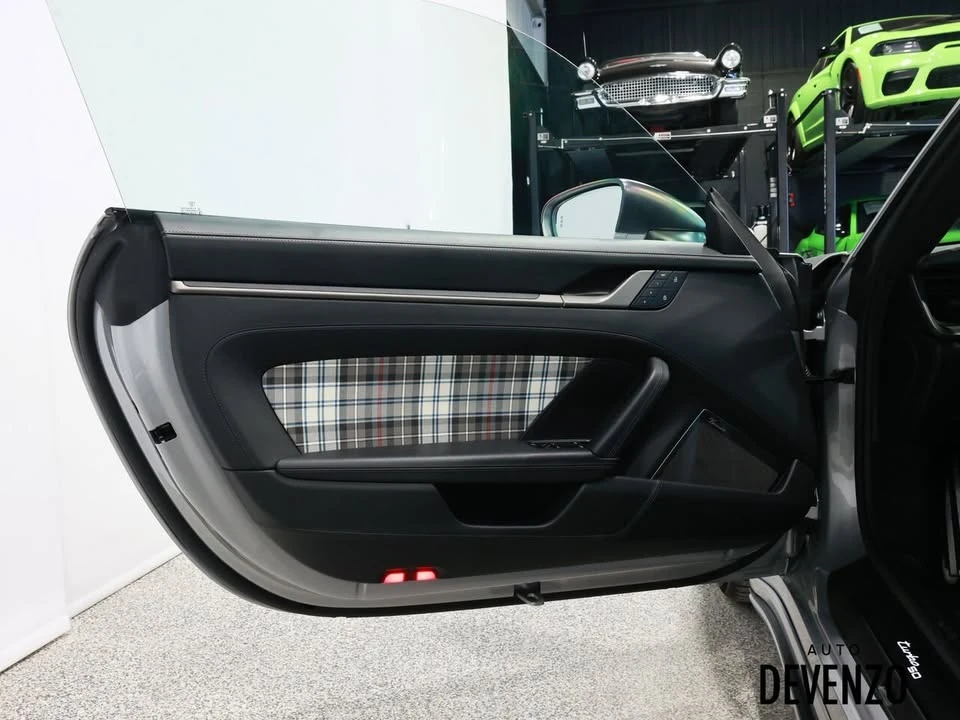 2025 Porsche 992 Turbo - Image 12 of 20