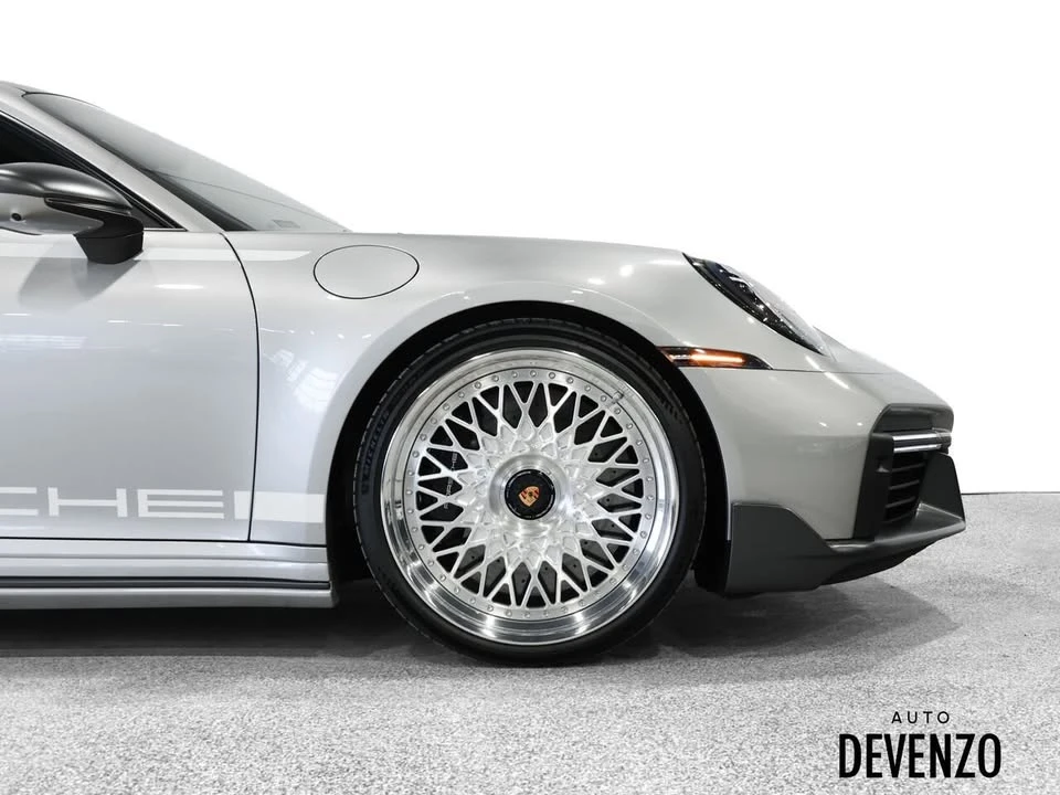 2025 Porsche 992 Turbo - Image 7 of 20