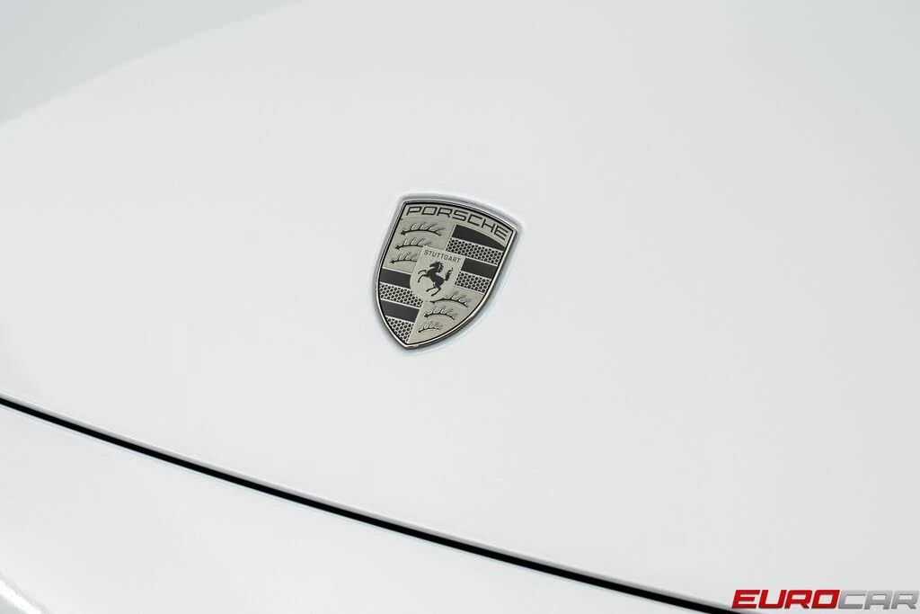 2025 Porsche 992 Turbo - Image 12 of 31