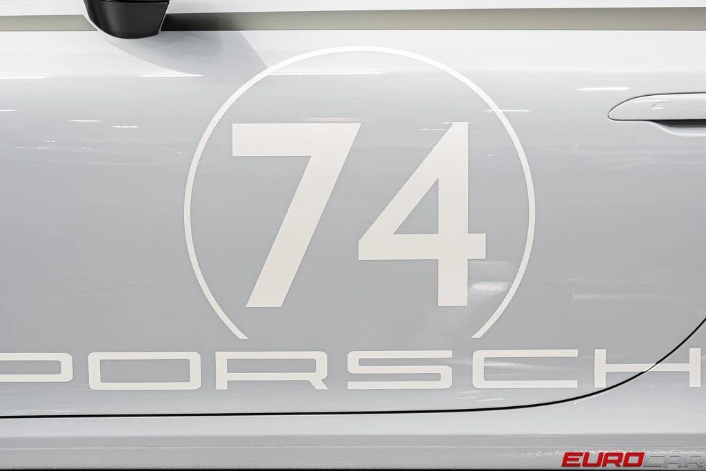 2025 Porsche 992 Turbo - Image 16 of 31