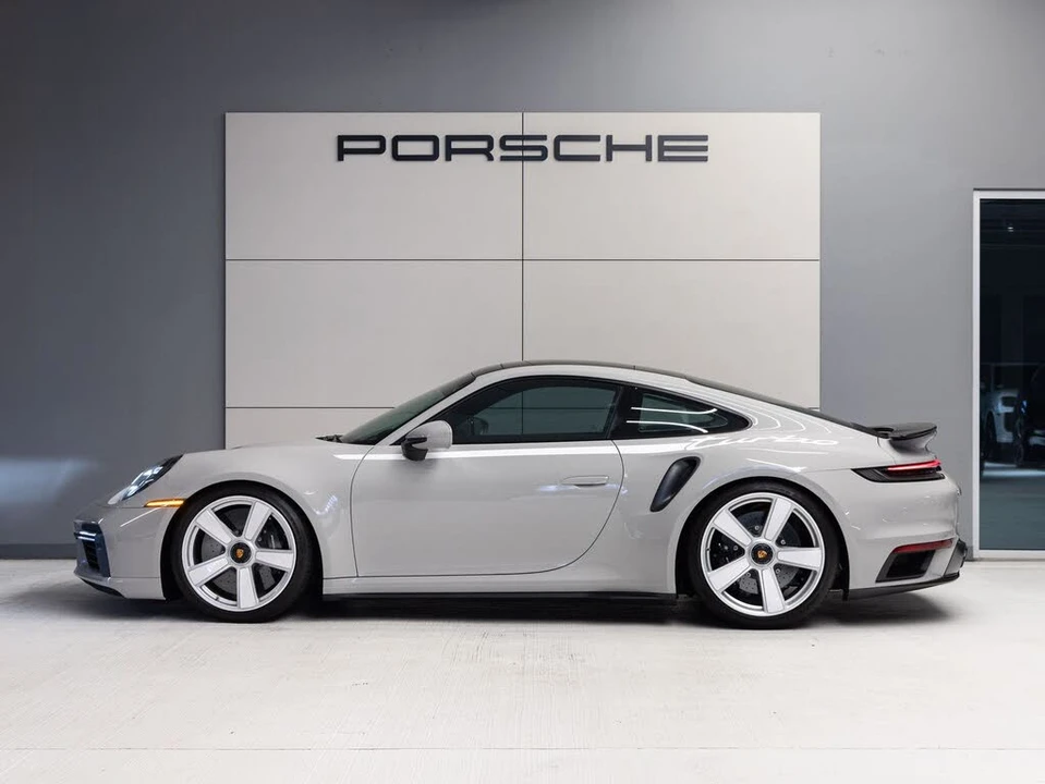 2025 Porsche 992 Turbo - Image 2 of 31