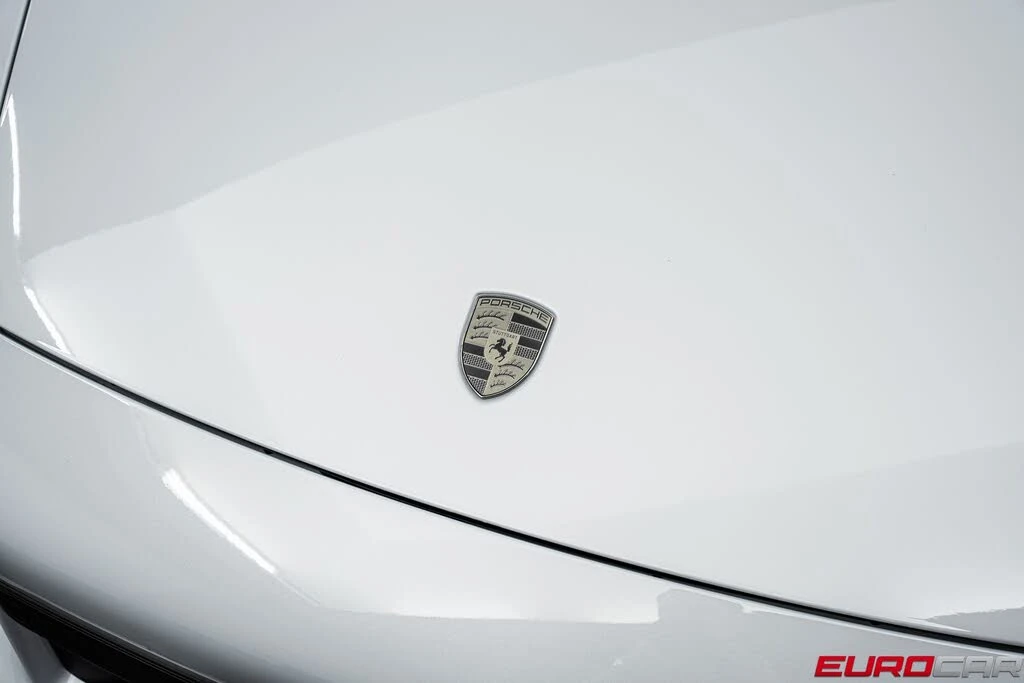 2025 Porsche 992 Turbo - Image 11 of 31