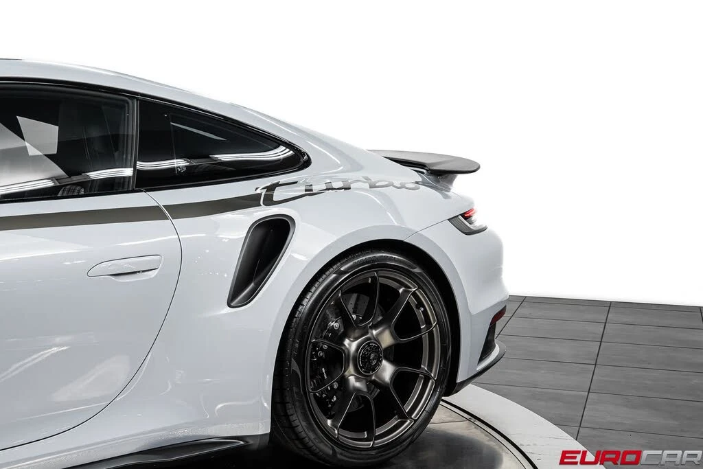 2025 Porsche 992 Turbo - Image 18 of 31