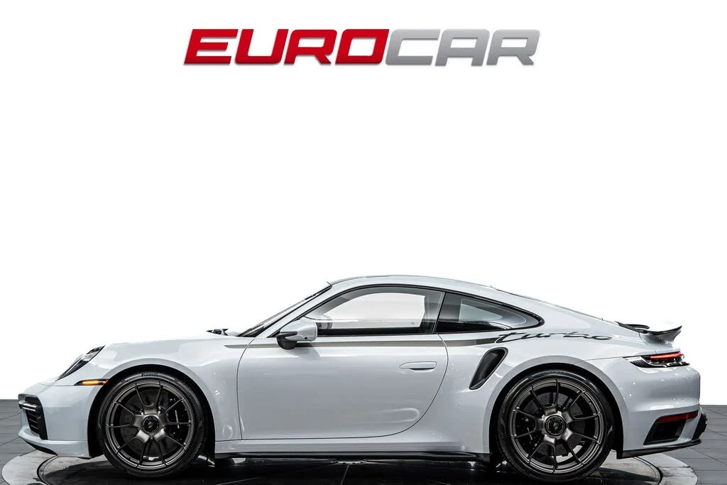 2025 Porsche 992 Turbo - Image 2 of 31