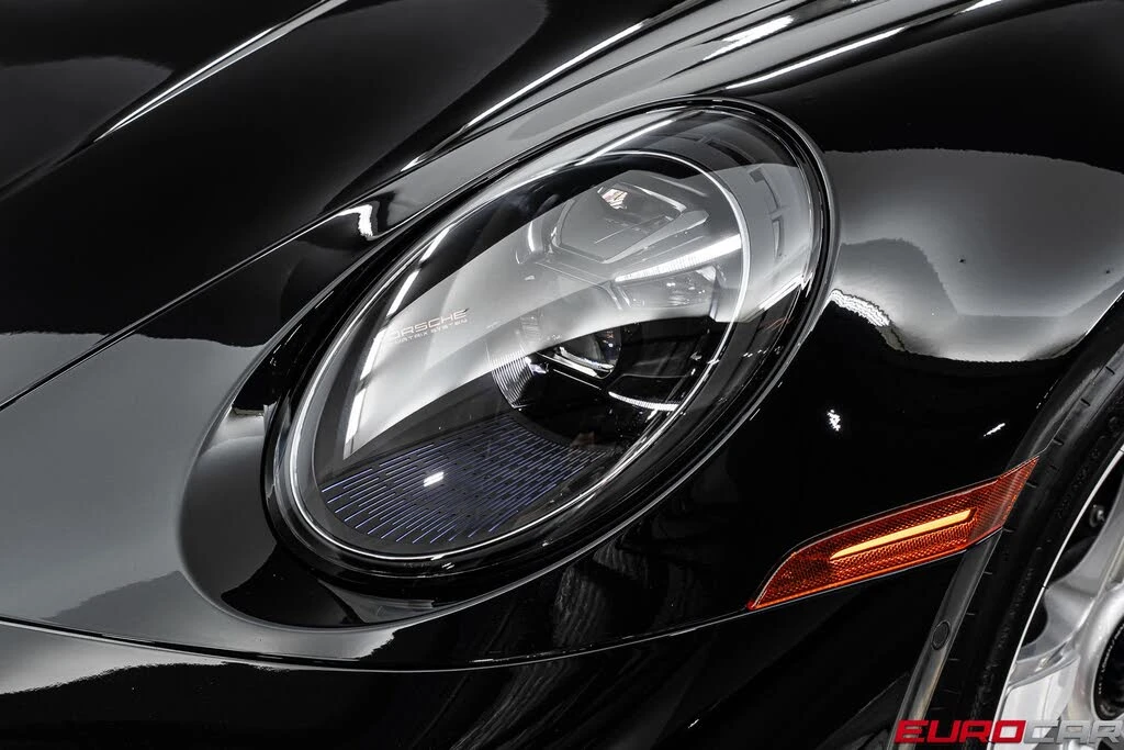 2025 Porsche 992 Turbo - Image 11 of 31