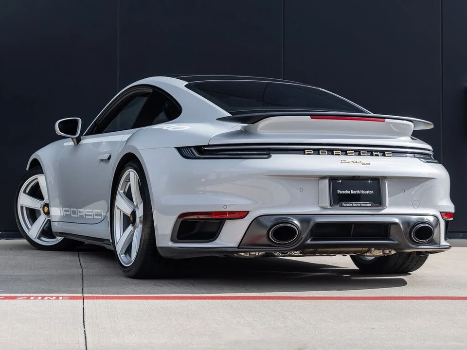 2025 Porsche 992 Turbo - Image 3 of 31