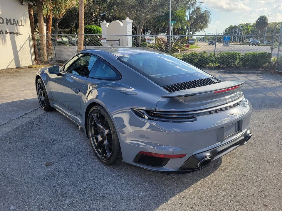 2025 Porsche 992 Turbo - Image 12 of 31