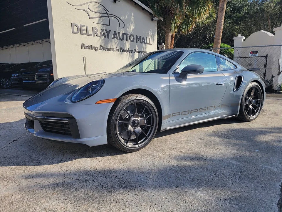 2025 Porsche 992 Turbo - Image 4 of 31