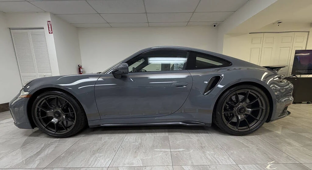 2025 Porsche 992 Turbo - Image 19 of 31