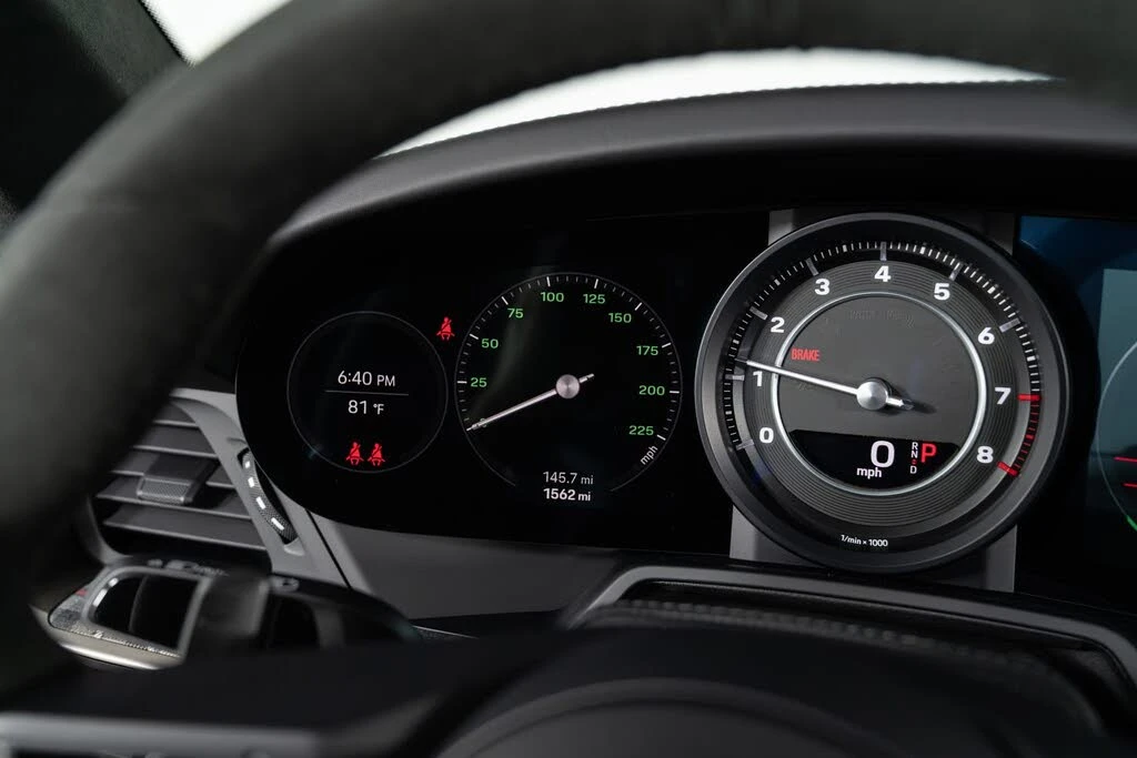 2025 Porsche 992 Turbo - Image 30 of 31