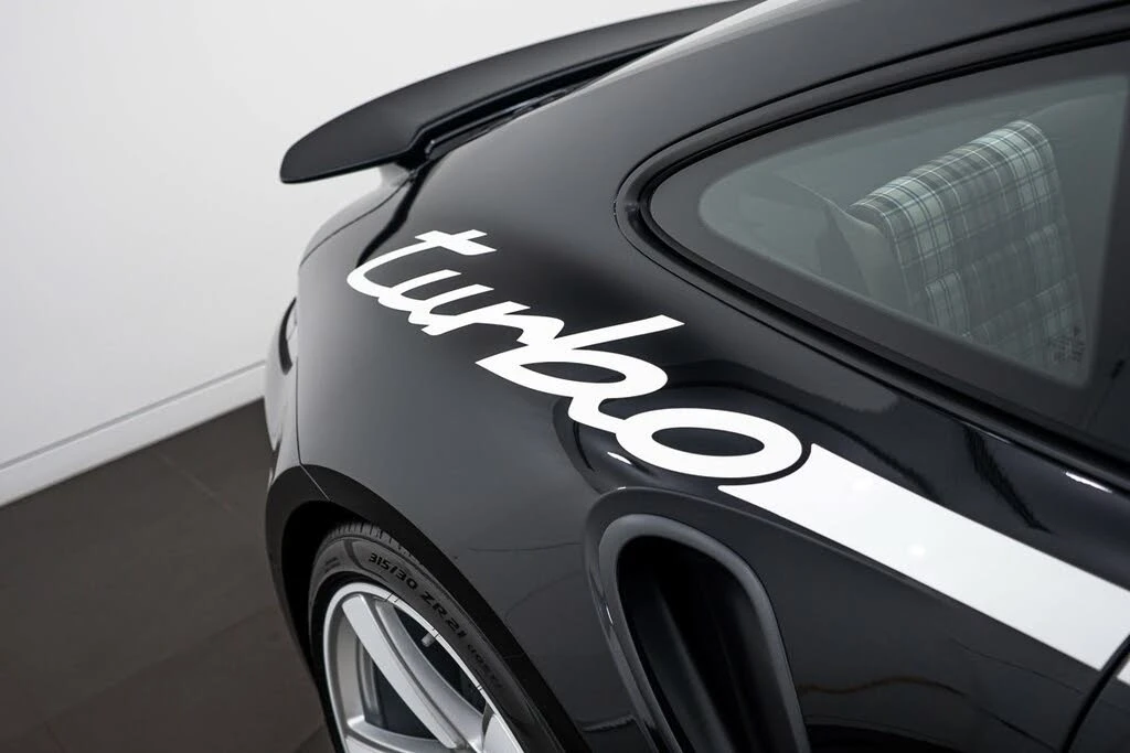 2025 Porsche 992 Turbo - Image 29 of 30