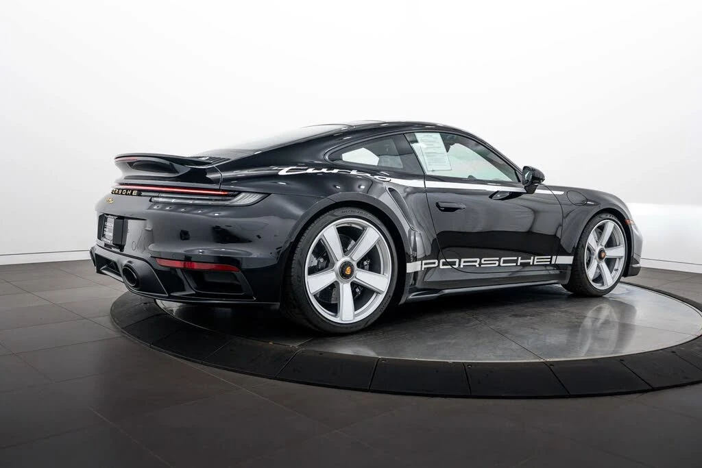 2025 Porsche 992 Turbo - Image 7 of 30