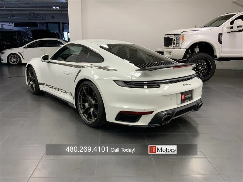 2025 Porsche 992 Turbo - Image 5 of 31