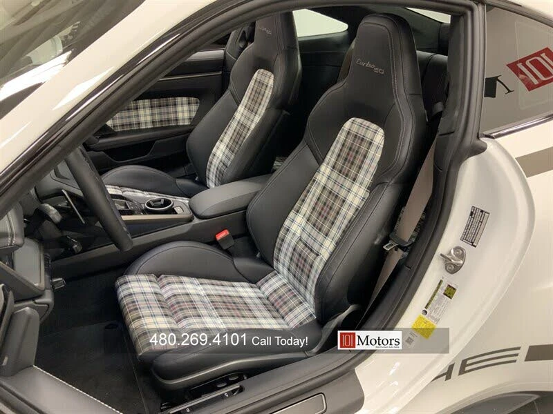 2025 Porsche 992 Turbo - Image 2 of 31