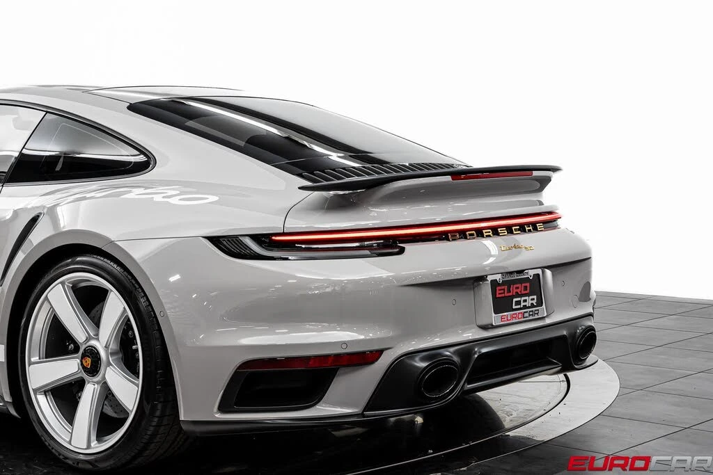 2025 Porsche 992 Turbo - Image 17 of 31