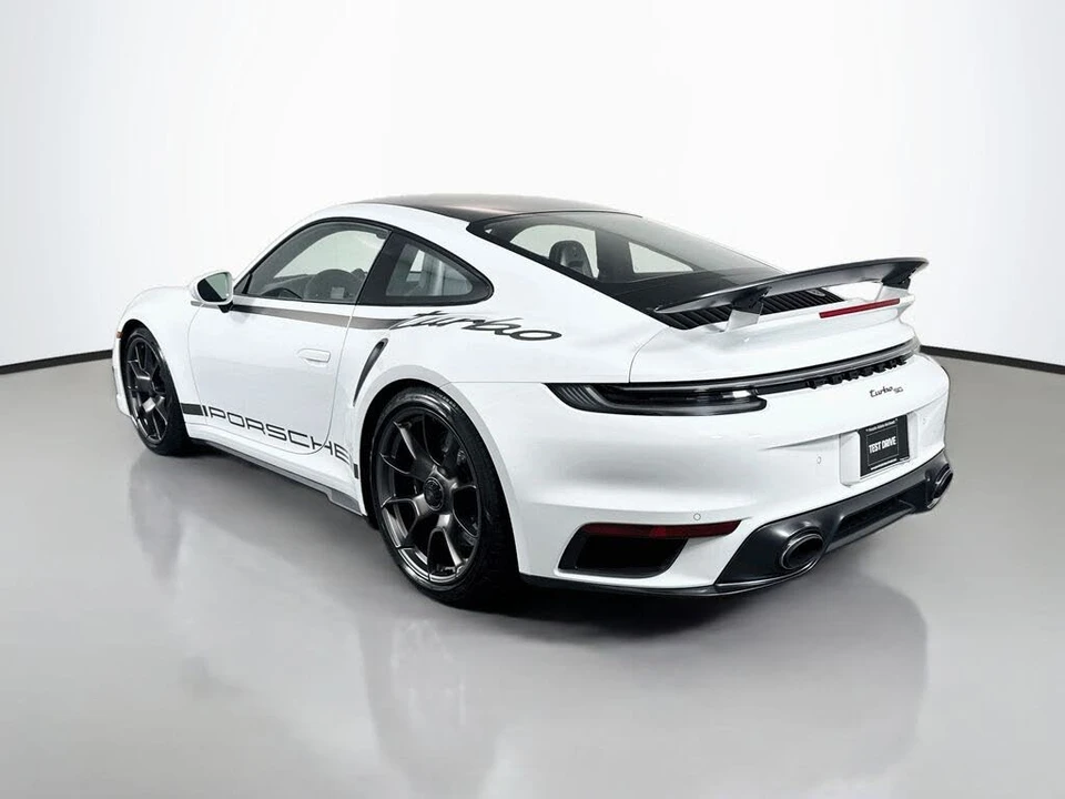 2025 Porsche 992 Turbo - Image 3 of 31
