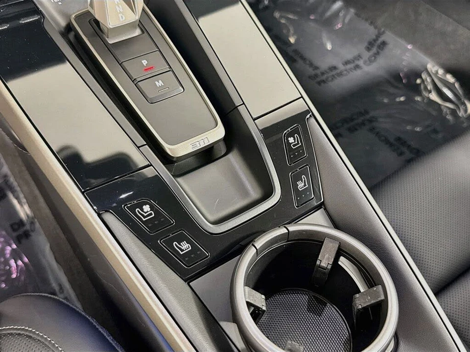2025 Porsche 992 Turbo - Image 21 of 31