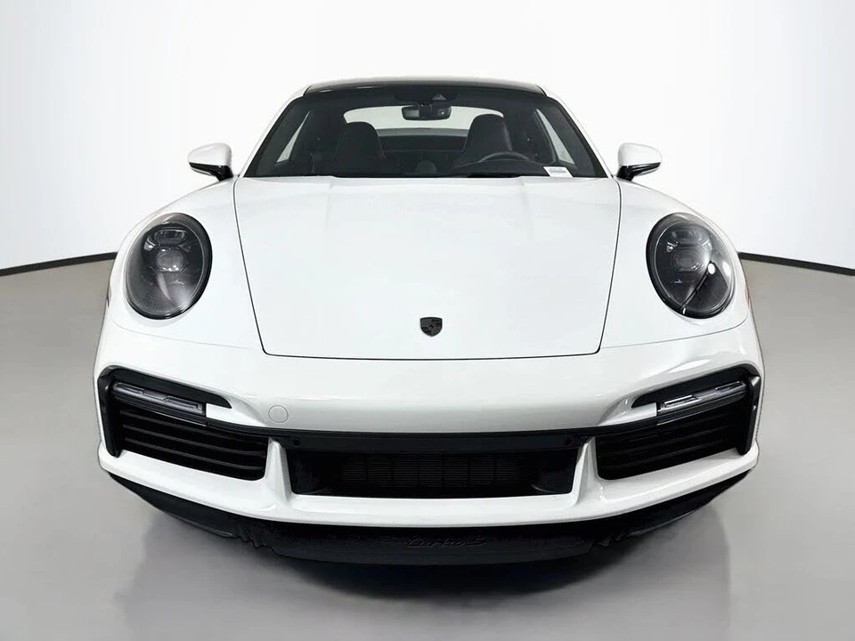2025 Porsche 992 Turbo - Image 6 of 31