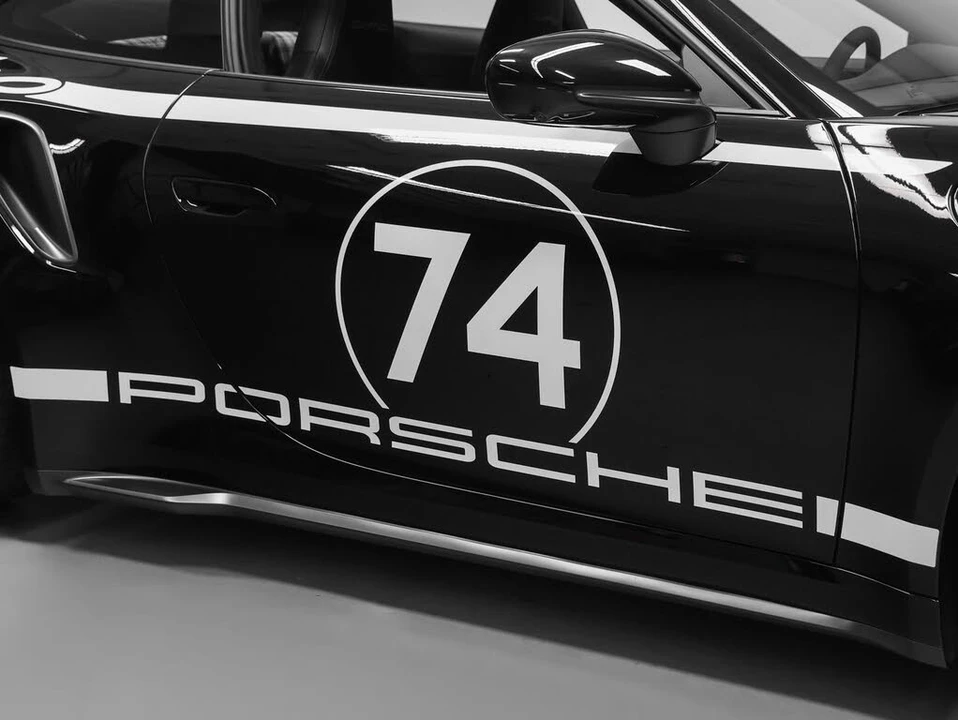 2025 Porsche 992 Turbo - Image 19 of 31