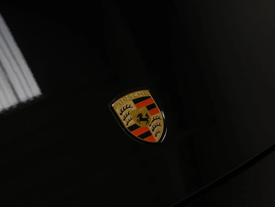 2025 Porsche 992 Turbo - Image 28 of 31