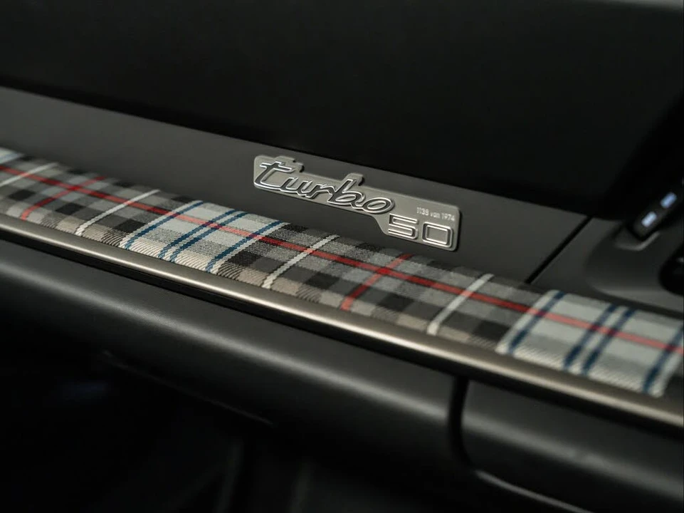 2025 Porsche 992 Turbo - Image 30 of 31