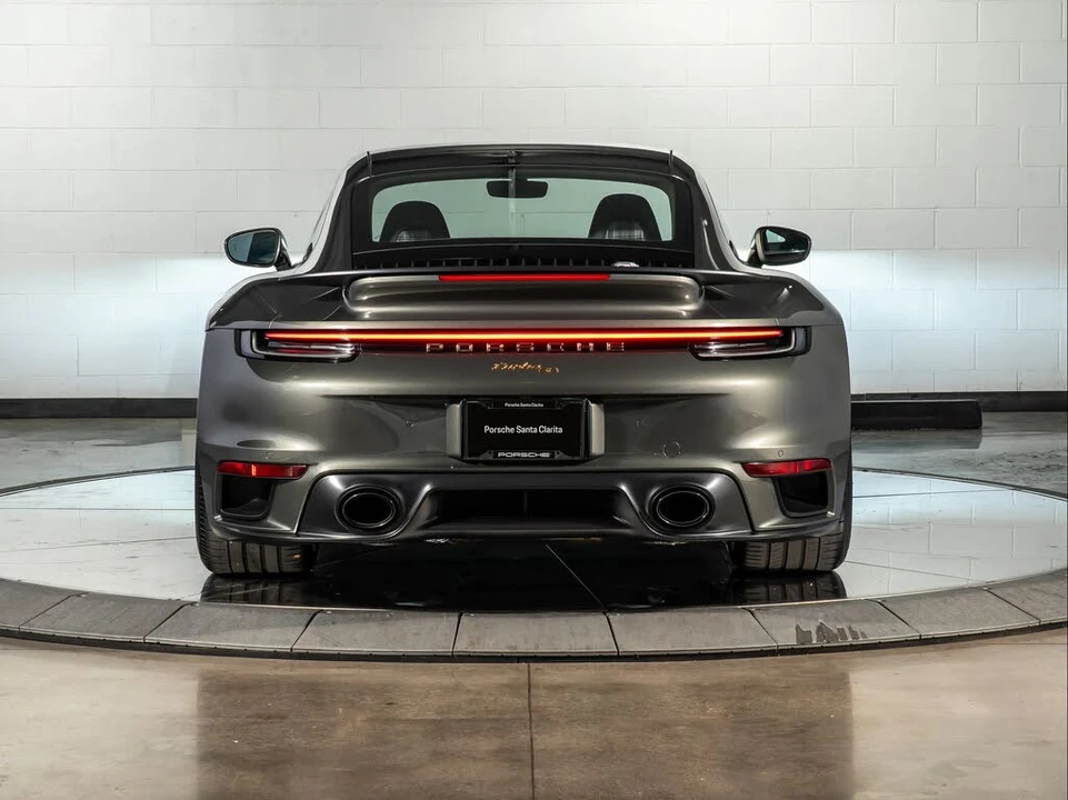 2025 Porsche 992 Turbo - Image 10 of 31