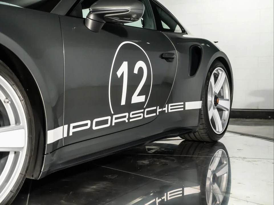 2025 Porsche 992 Turbo - Image 16 of 31