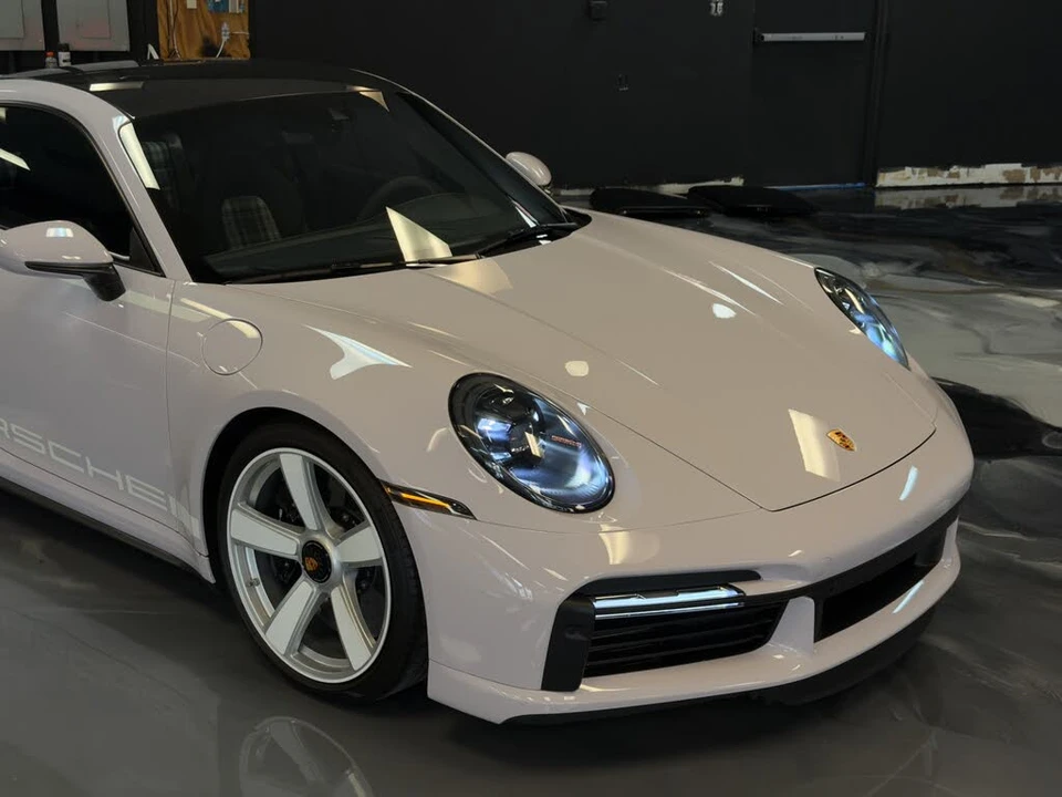 2025 Porsche 992 Turbo - Image 2 of 28