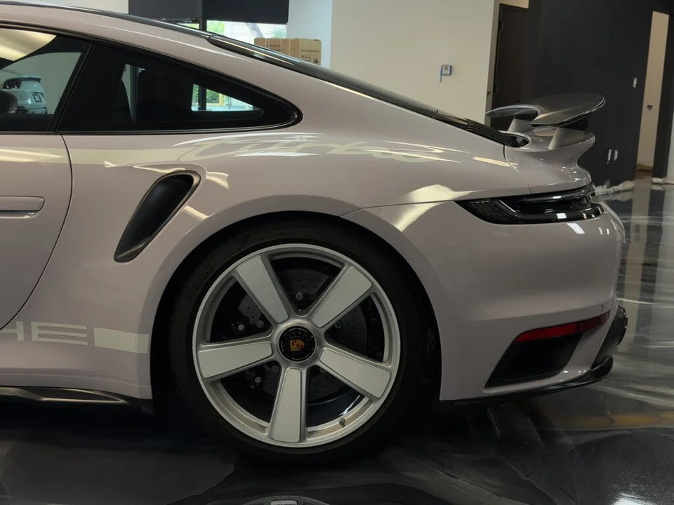 2025 Porsche 992 Turbo - Image 15 of 28