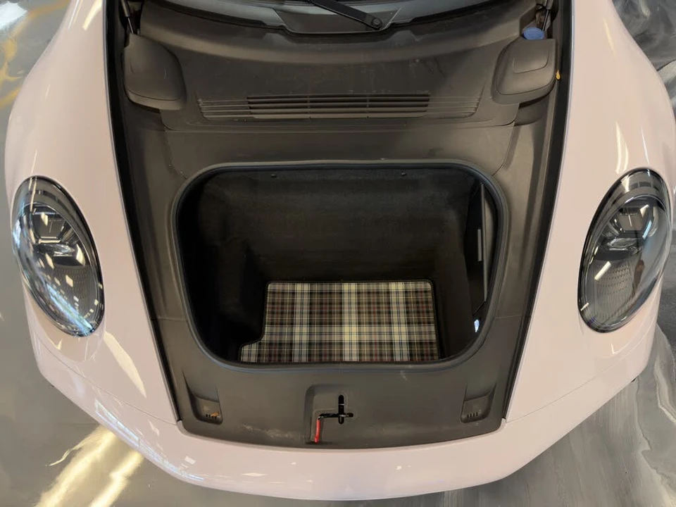 2025 Porsche 992 Turbo - Image 28 of 28